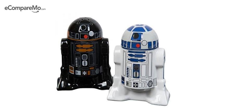 Star Wars Porgs Ceramic Salt & Pepper Shaker Set