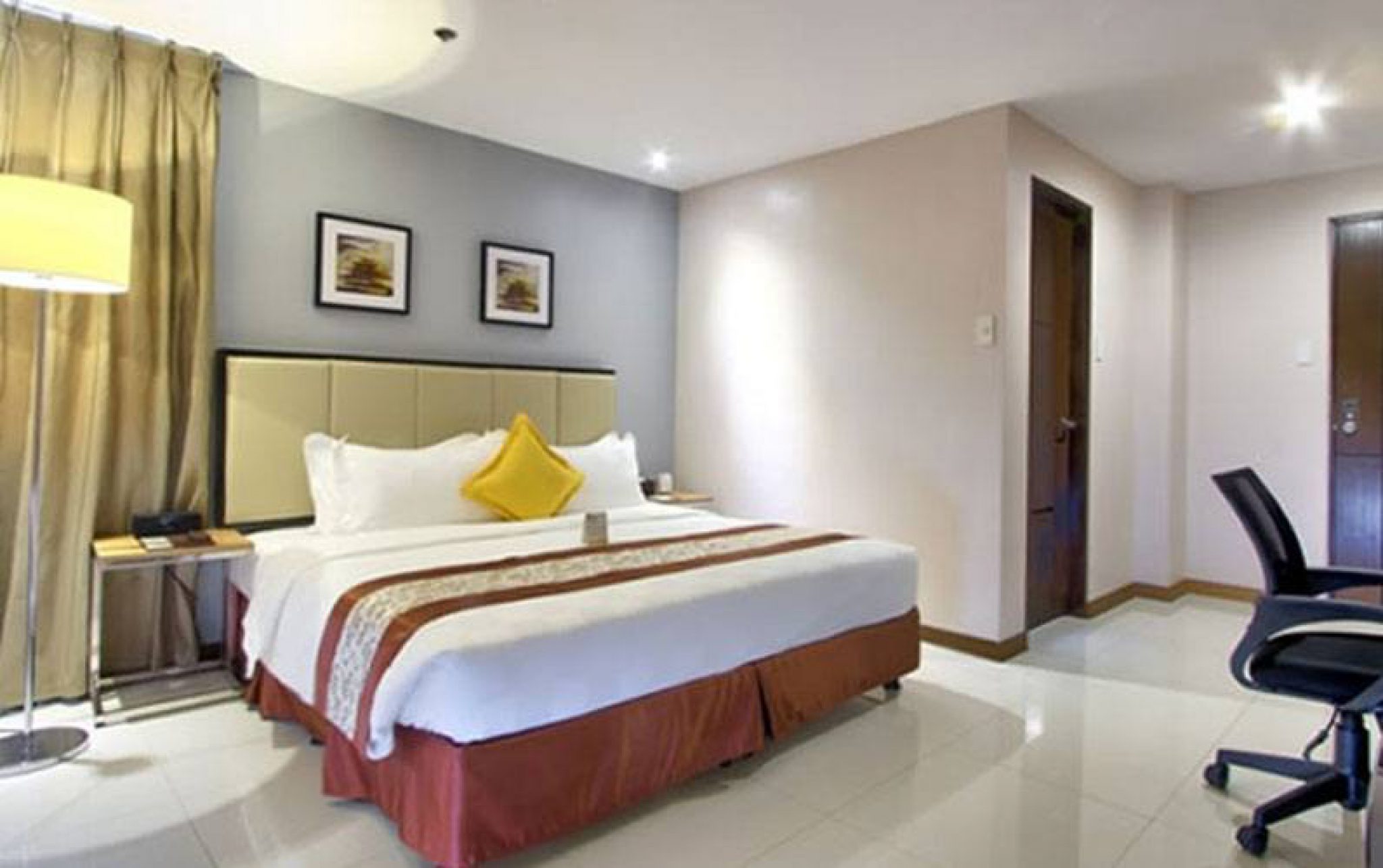 Ace Hotel And Suites