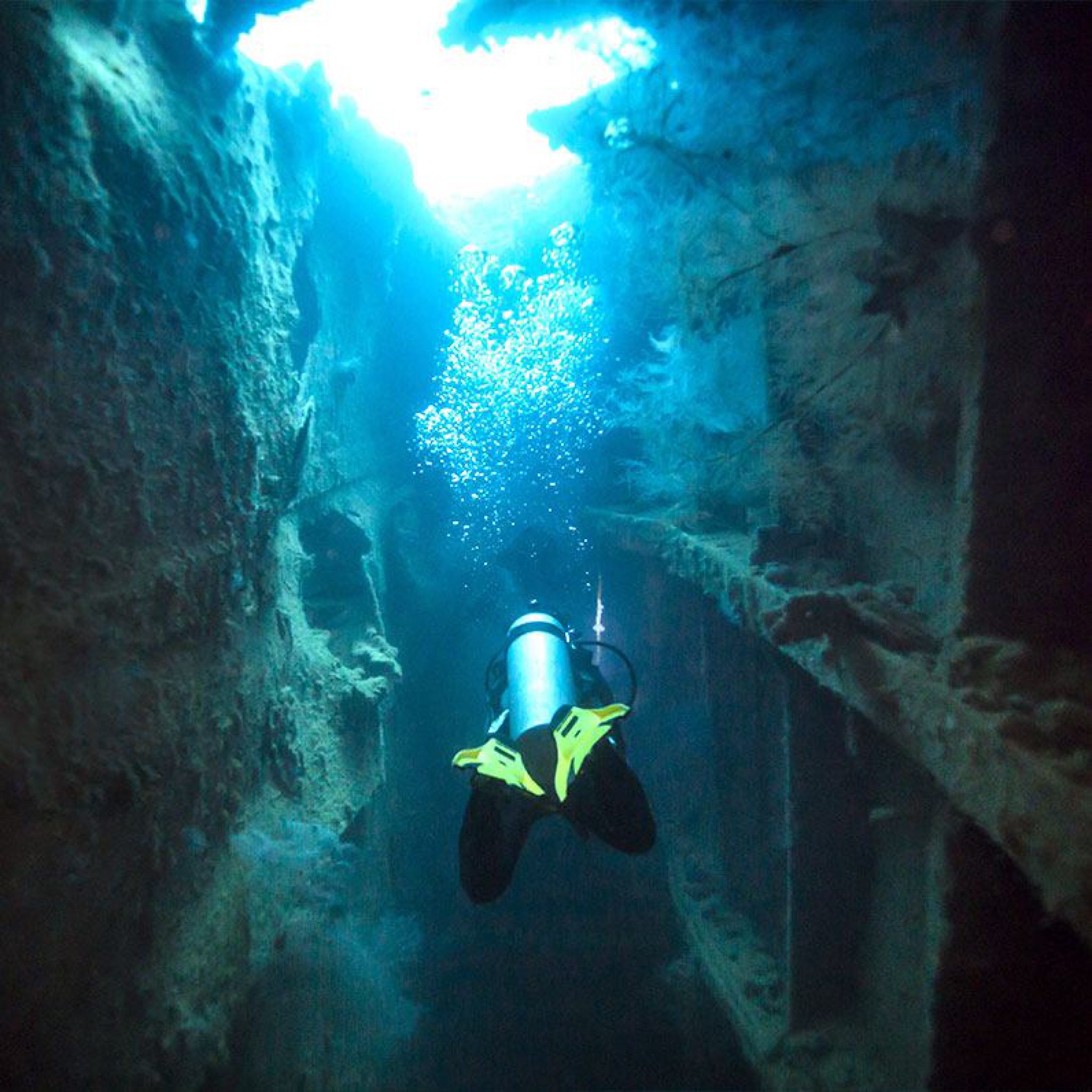 Scuba Diving Places in the Philippines