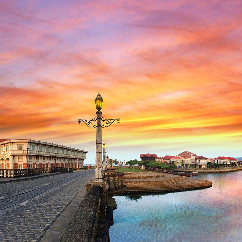 Las Casas Filipinas de Acuzar